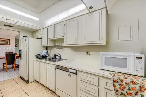 1100 Saint Charles Place Pembroke Pines FL 33026
