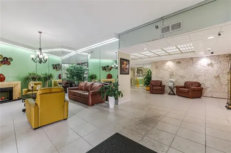 1100 Saint Charles Place Pembroke Pines FL 33026