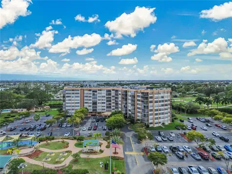 1100 Saint Charles Place Pembroke Pines FL 33026