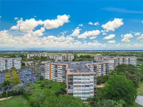 1100 Saint Charles Place Pembroke Pines FL 33026