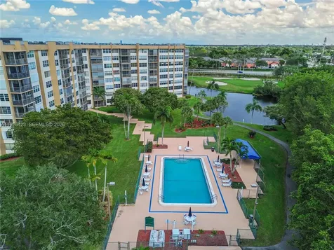 1100 Saint Charles Place Pembroke Pines FL 33026