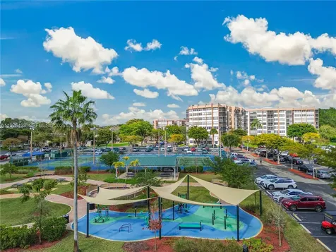 1100 Saint Charles Place Pembroke Pines FL 33026