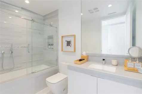 17975 Collins Avenue Sunny Isles Beach FL 33160