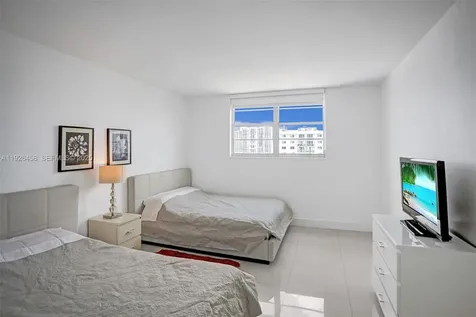 19370 Collins Avenue Sunny Isles Beach FL 33160