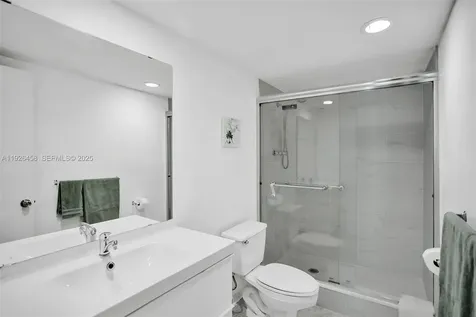 19370 Collins Avenue Sunny Isles Beach FL 33160