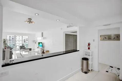 19370 Collins Avenue Sunny Isles Beach FL 33160