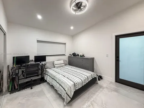 7840 SW 18th Terrace Miami FL 33155