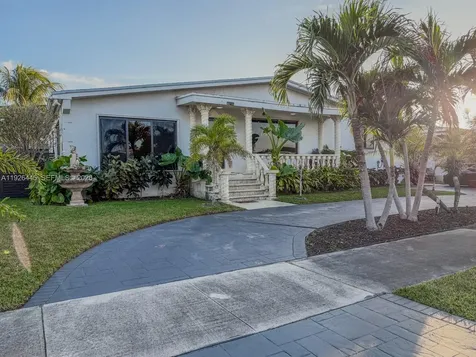 7840 SW 18th Terrace Miami FL 33155