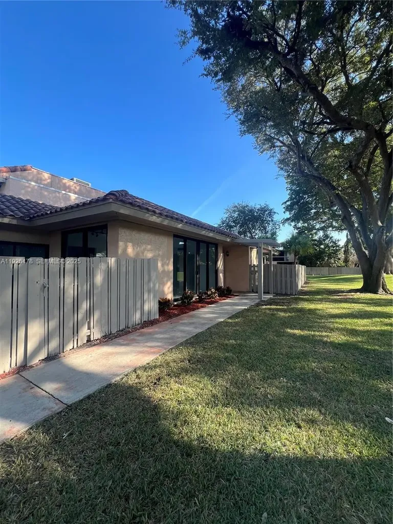 20610 NE 7th Court Miami FL 33179