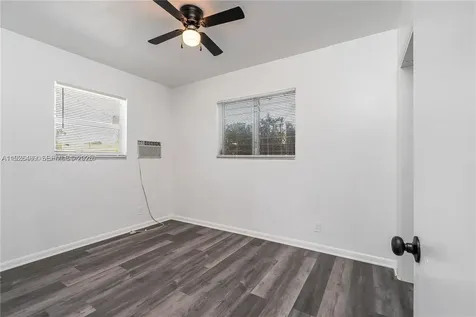 51 27th Court N Boynton Beach FL 33435