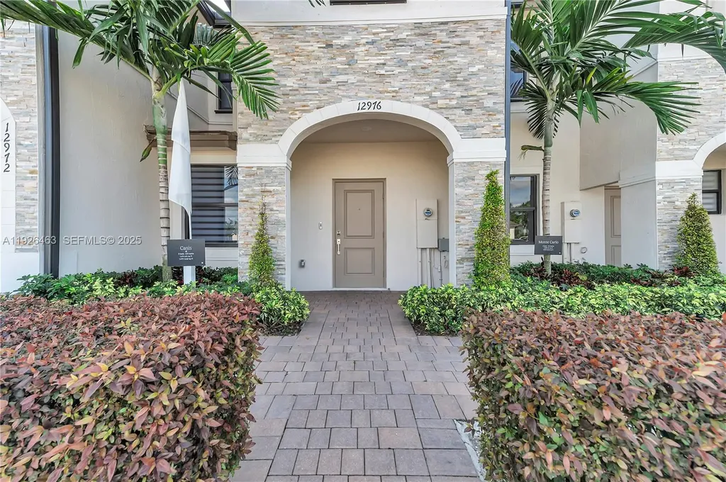 12976 SW 233rd Terrace Homestead FL 33032