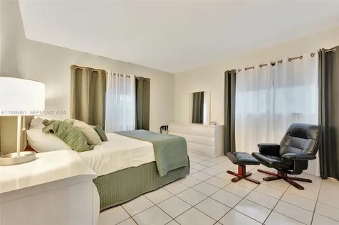 221 SE 9th Avenue Pompano Beach FL 33060