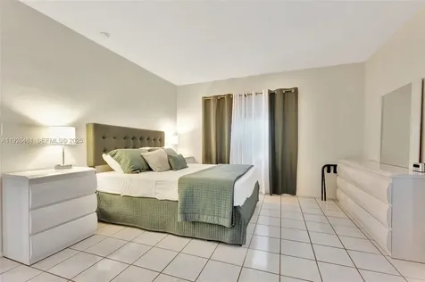 221 SE 9th Avenue Pompano Beach FL 33060
