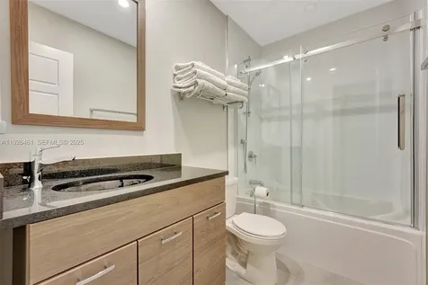 221 SE 9th Avenue Pompano Beach FL 33060
