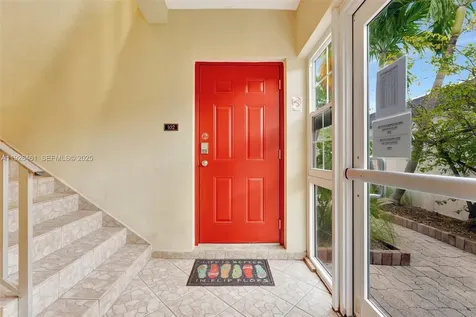 221 SE 9th Avenue Pompano Beach FL 33060