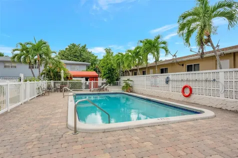 221 SE 9th Avenue Pompano Beach FL 33060