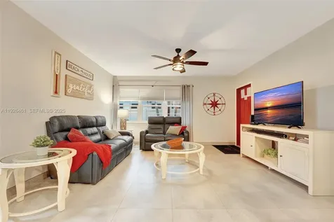 221 SE 9th Avenue Pompano Beach FL 33060