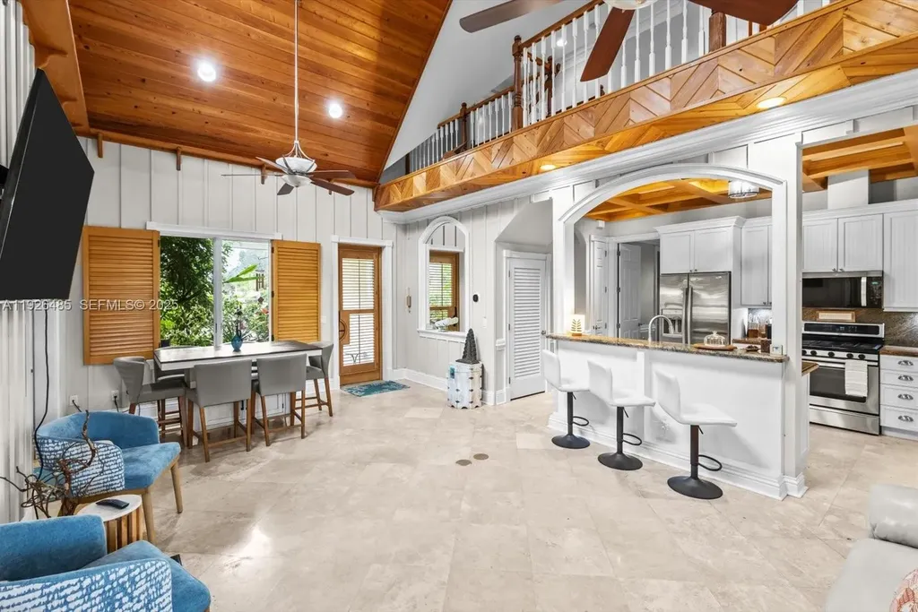 9066 SE Athena Street Hobe Sound FL 33455