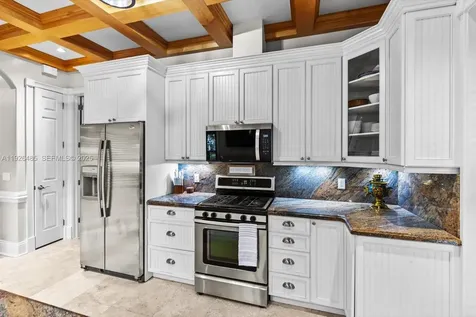 9066 SE Athena Street Hobe Sound FL 33455