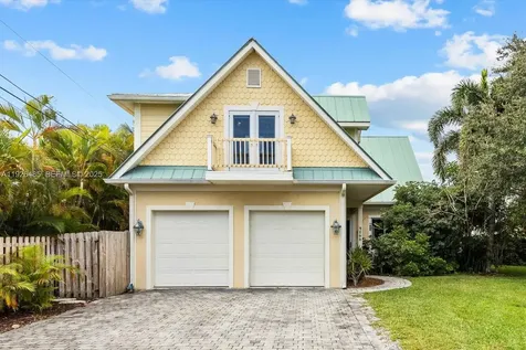 9066 SE Athena Street Hobe Sound FL 33455