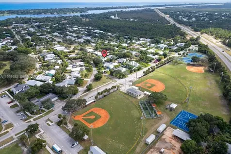 9066 SE Athena Street Hobe Sound FL 33455
