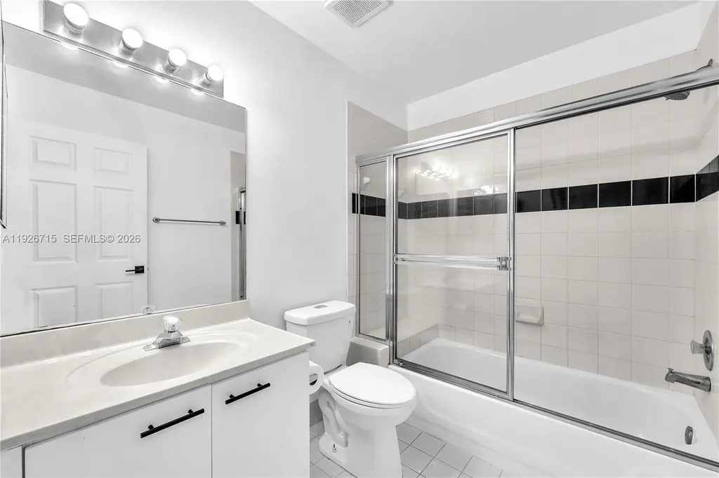 1450 Weeping Willow Way Hollywood FL 33019