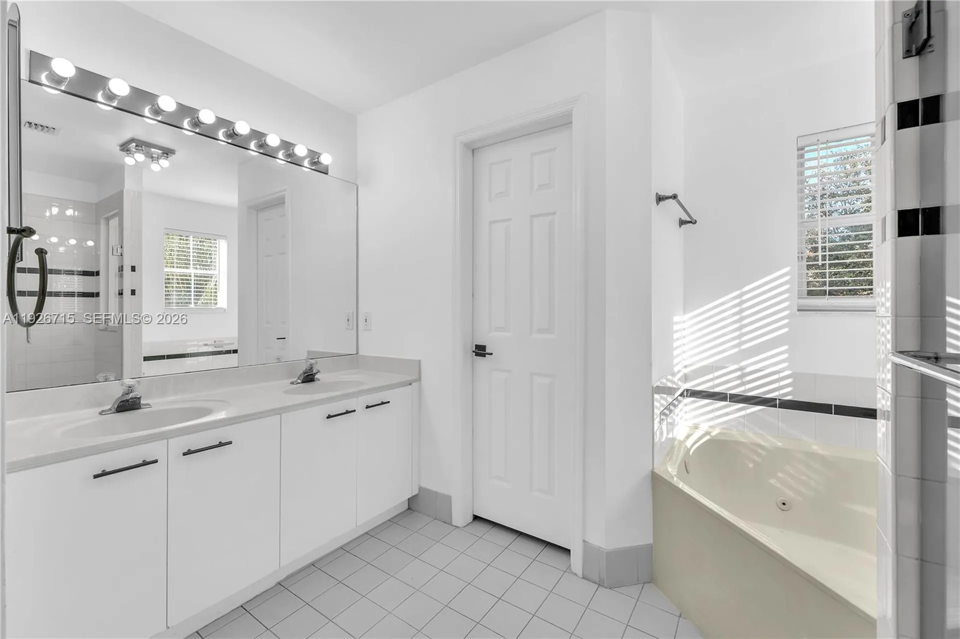 1450 Weeping Willow Way Hollywood FL 33019