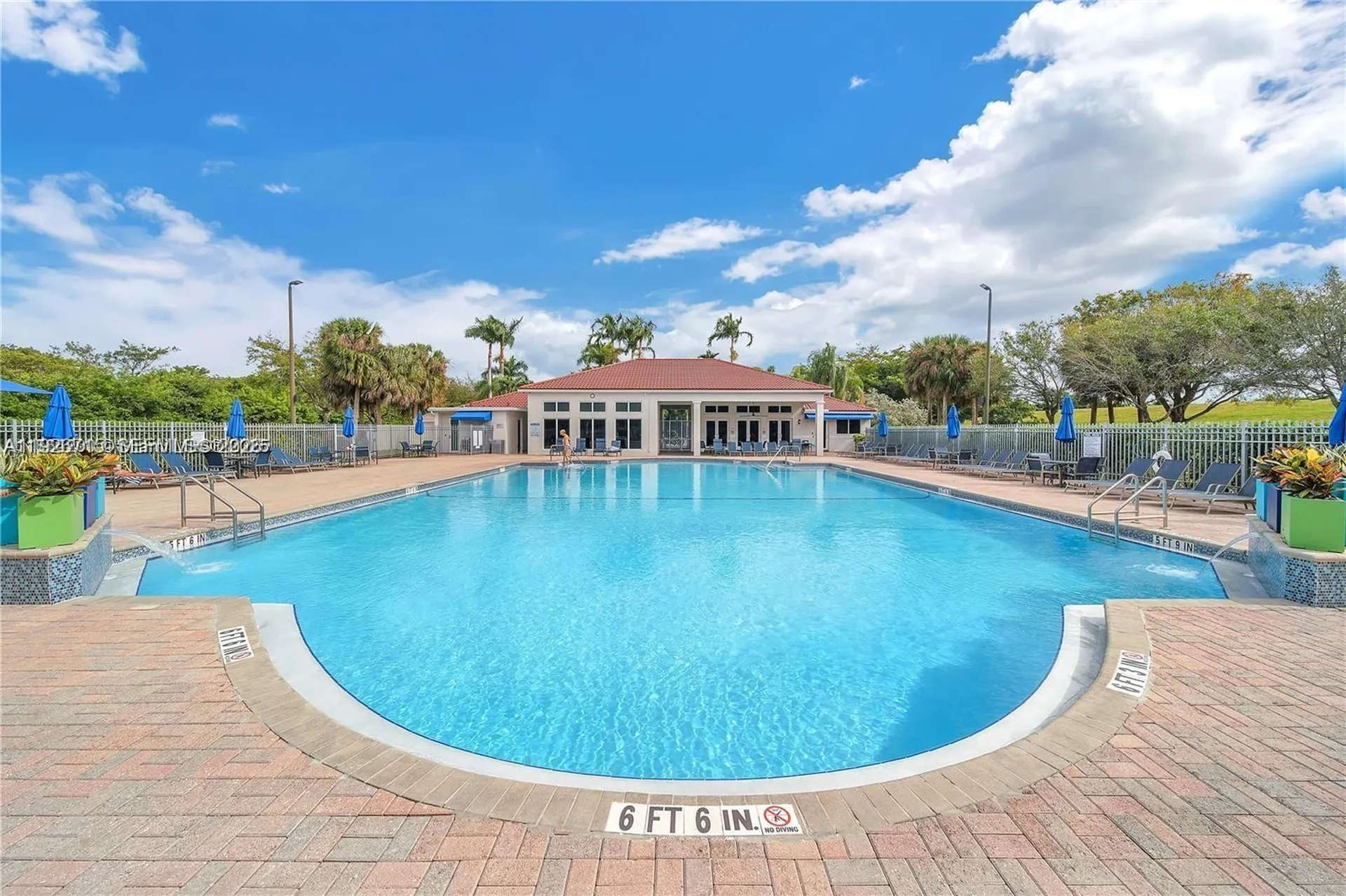 1450 Weeping Willow Way Hollywood FL 33019