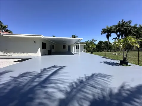 165 SW 130th Avenue Miami FL 33184