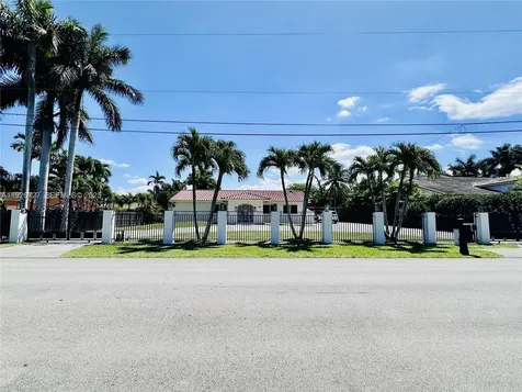 165 SW 130th Avenue Miami FL 33184