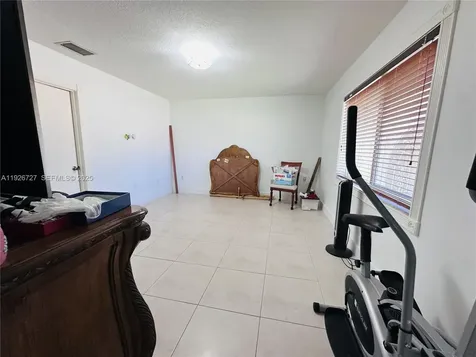 165 SW 130th Avenue Miami FL 33184