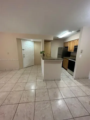 2846 S University Drive Davie FL 33328