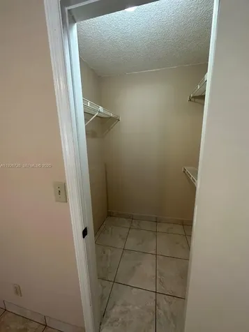 2846 S University Drive Davie FL 33328