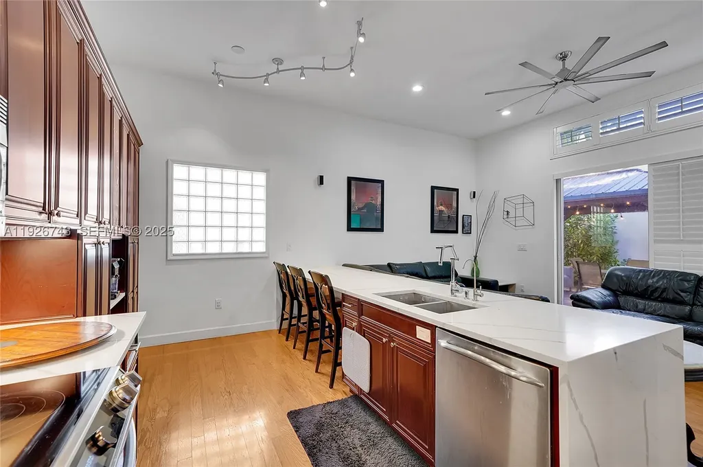 1135 Satinleaf Street Hollywood FL 33019