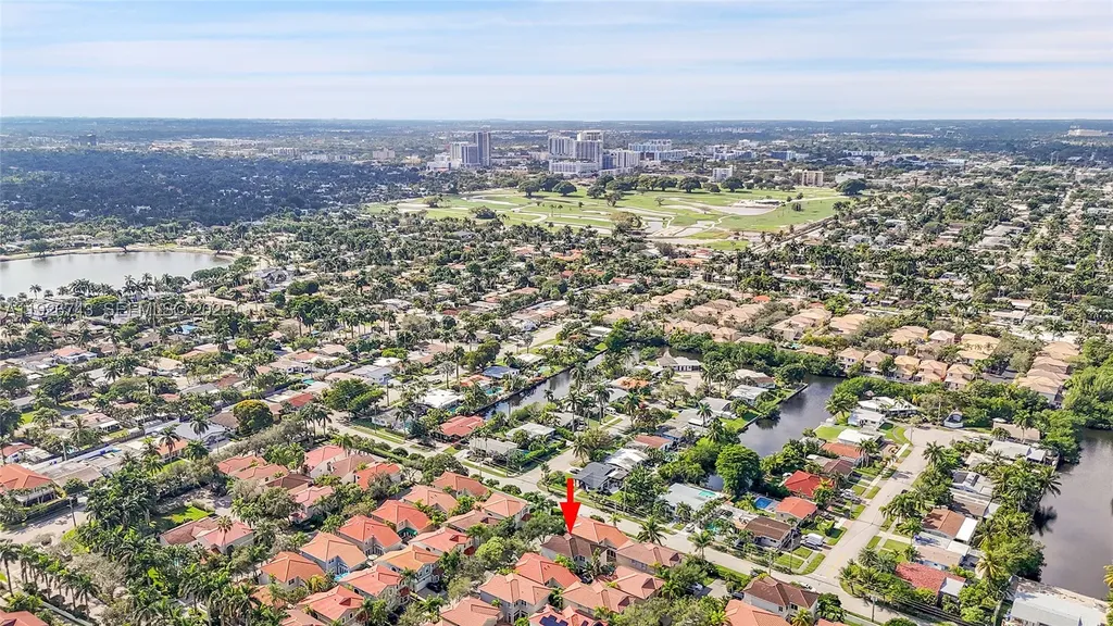 1135 Satinleaf Street Hollywood FL 33019