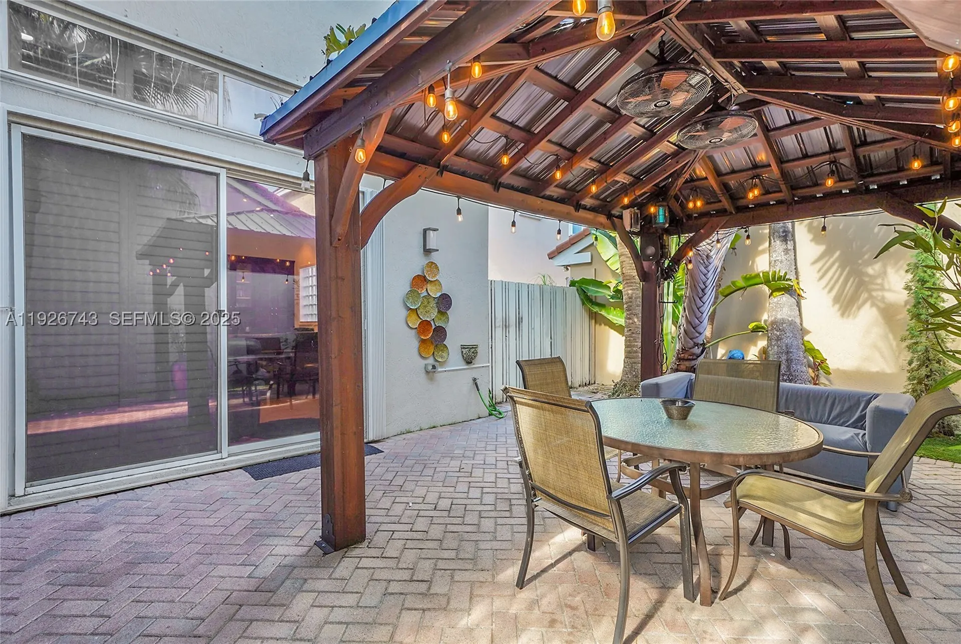 1135 Satinleaf Street Hollywood FL 33019