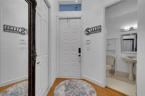1135 Satinleaf Street Hollywood FL 33019