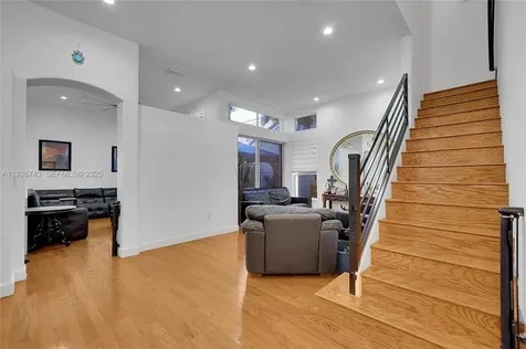 1135 Satinleaf Street Hollywood FL 33019
