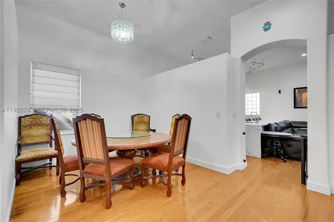 1135 Satinleaf Street Hollywood FL 33019