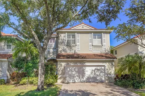 1135 Satinleaf Street Hollywood FL 33019