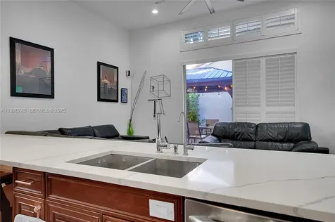 1135 Satinleaf Street Hollywood FL 33019