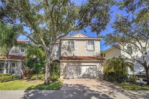 1135 Satinleaf Street Hollywood FL 33019