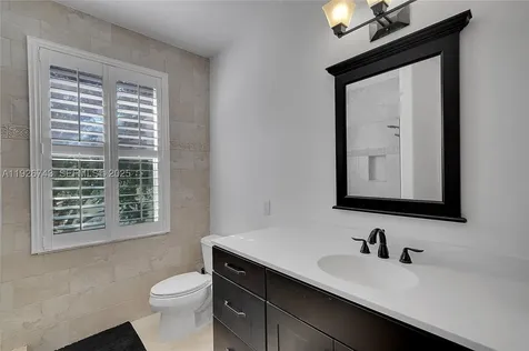 1135 Satinleaf Street Hollywood FL 33019
