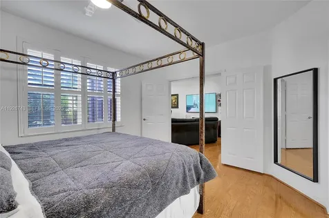 1135 Satinleaf Street Hollywood FL 33019