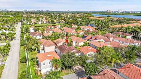 1135 Satinleaf Street Hollywood FL 33019