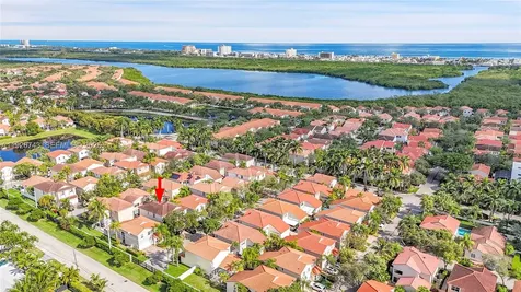 1135 Satinleaf Street Hollywood FL 33019