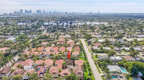 1135 Satinleaf Street Hollywood FL 33019