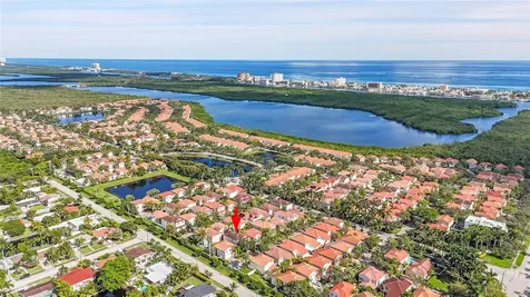 1135 Satinleaf Street Hollywood FL 33019