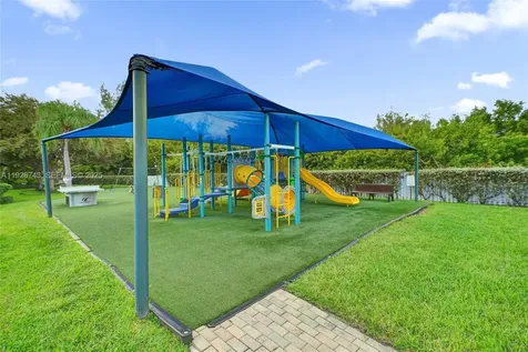 1135 Satinleaf Street Hollywood FL 33019