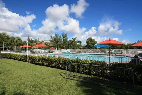 1135 Satinleaf Street Hollywood FL 33019